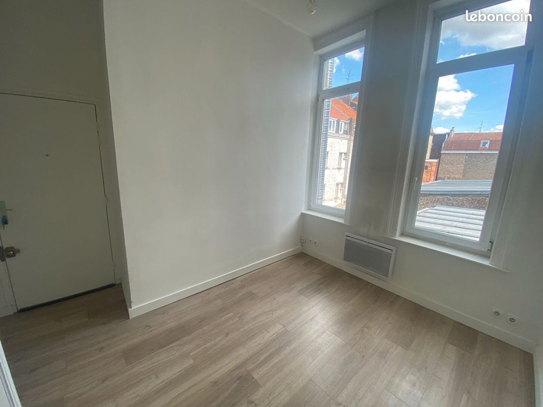 Appartement 1 pièce 15 m² · à Lille · 15 m² · 465 €