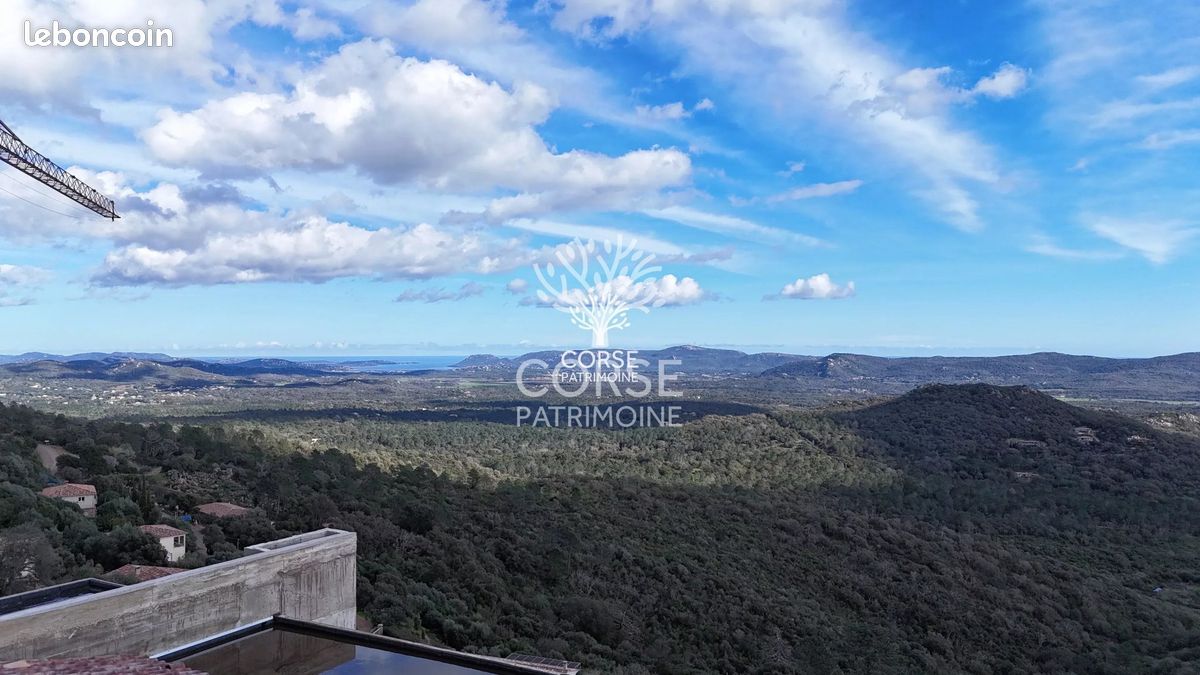 Maison 6 pièces 494 m² · à Sotta · 494 m² · 2 300 000 €