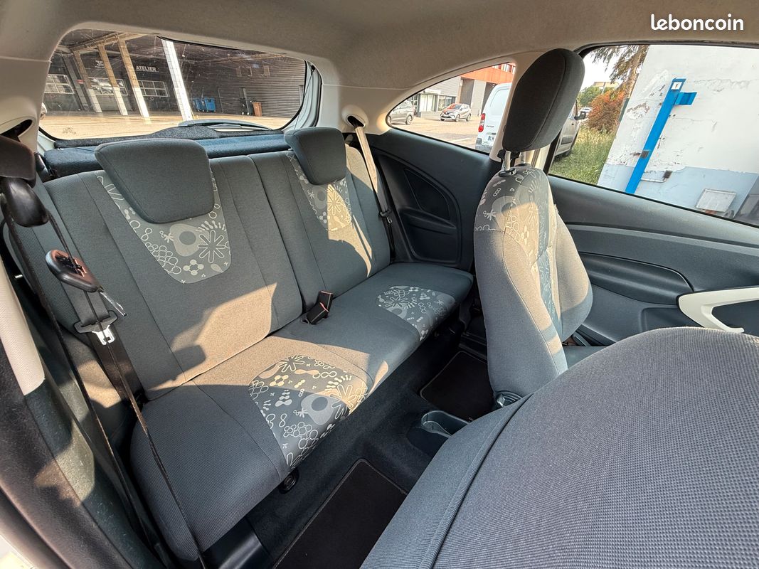 Ford KA 1.2 69ch Stop&Start White Edition (image 5)