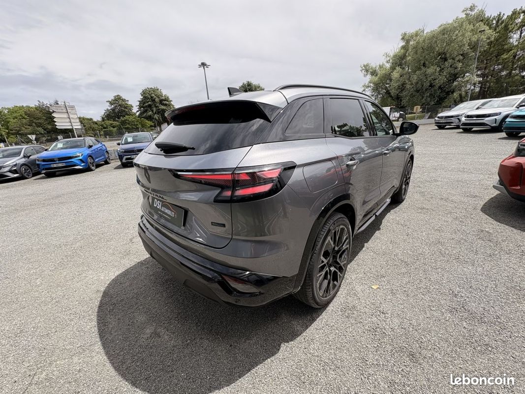 Renault Austral esprit Alpine full hybrid E-Tech 200 -26 (image 3)