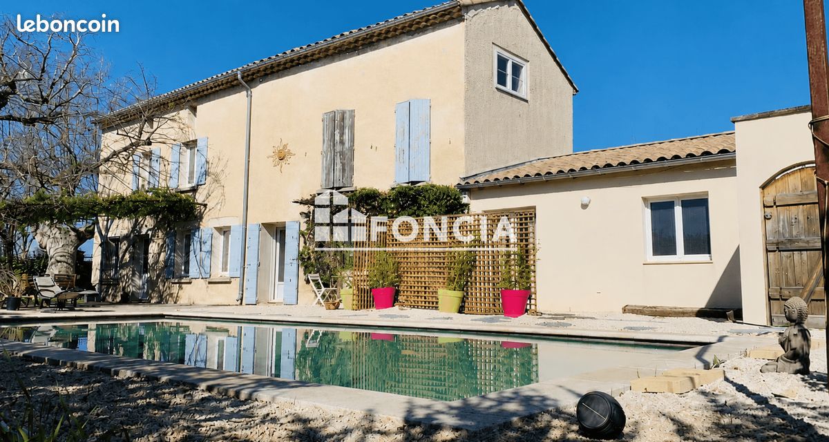 Maison 7 pièces 201 m² · au Pontet · 201 m² · 365 000 €