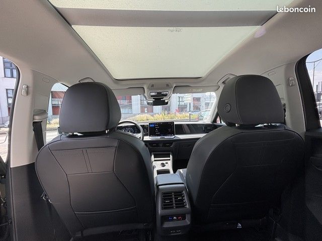 Volkswagen Tiguan NOUVEAU 1.5 ETSI 130CH DSG7 V... (image 8)