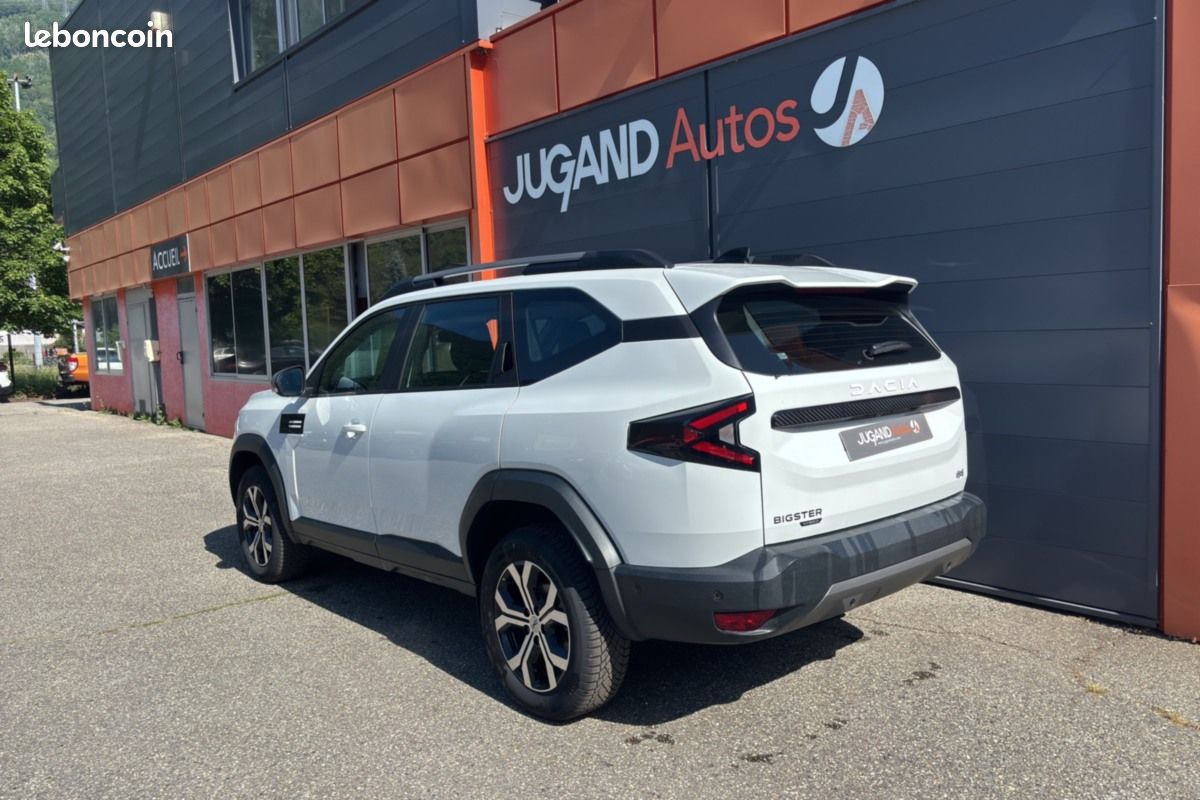 Dacia bigster HYBRID-G 150 4X4 EXPRESSION + -1% (image 2)