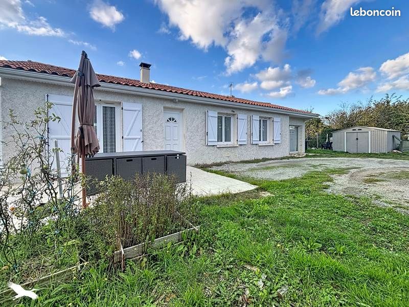 Maison 6 pièces 80 m² · à La Rochefoucauld-en-Angoumois · 80 m² · 155 800 €