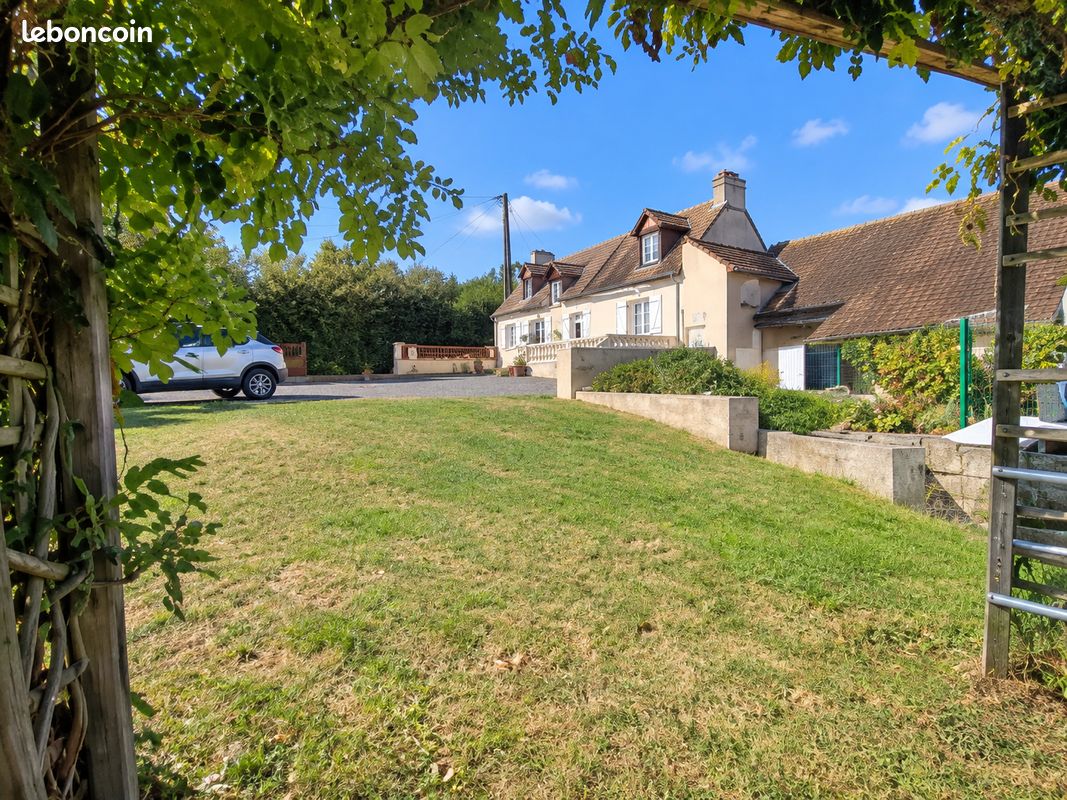 Maison 4 pièces 84 m² · à Brûlon · 84 m² · 208 400 €