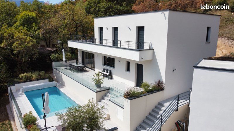 Maison 5 pièces 144 m² · à Fontanil-Cornillon · 144 m² · 849 000 €