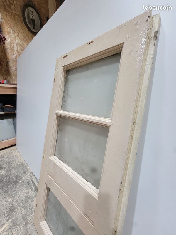 Impost de porte ancienne (image 2)