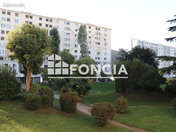 https://img.leboncoin.fr/api/v1/lbcpb1/images/9e/94/5b/9e945bfdcaba3b14f5907371c50defcfaee029d1.jpg?rule=ad-image