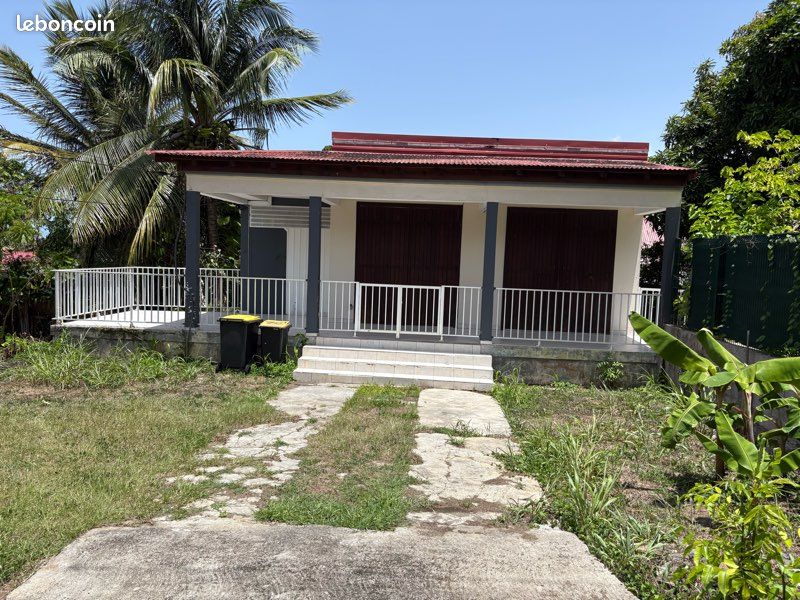 Maison 2 pièces 60 m² · à Baie-Mahault · 60 m² · 850 €