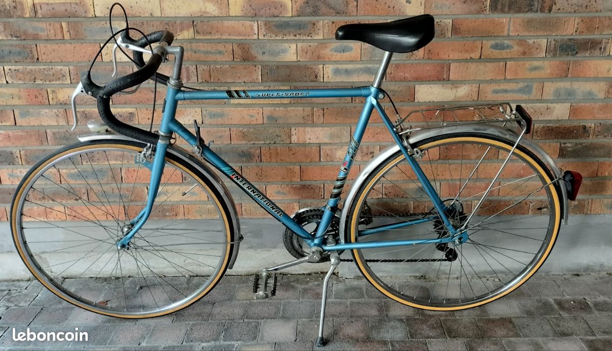 Poignées Felt Bleues Pour Vélo Ancien – Caoutchouc – Fabrication Française