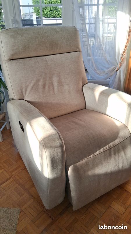 Fauteuil Relax électrique avec batterie _ Poltronesofa (image 1)