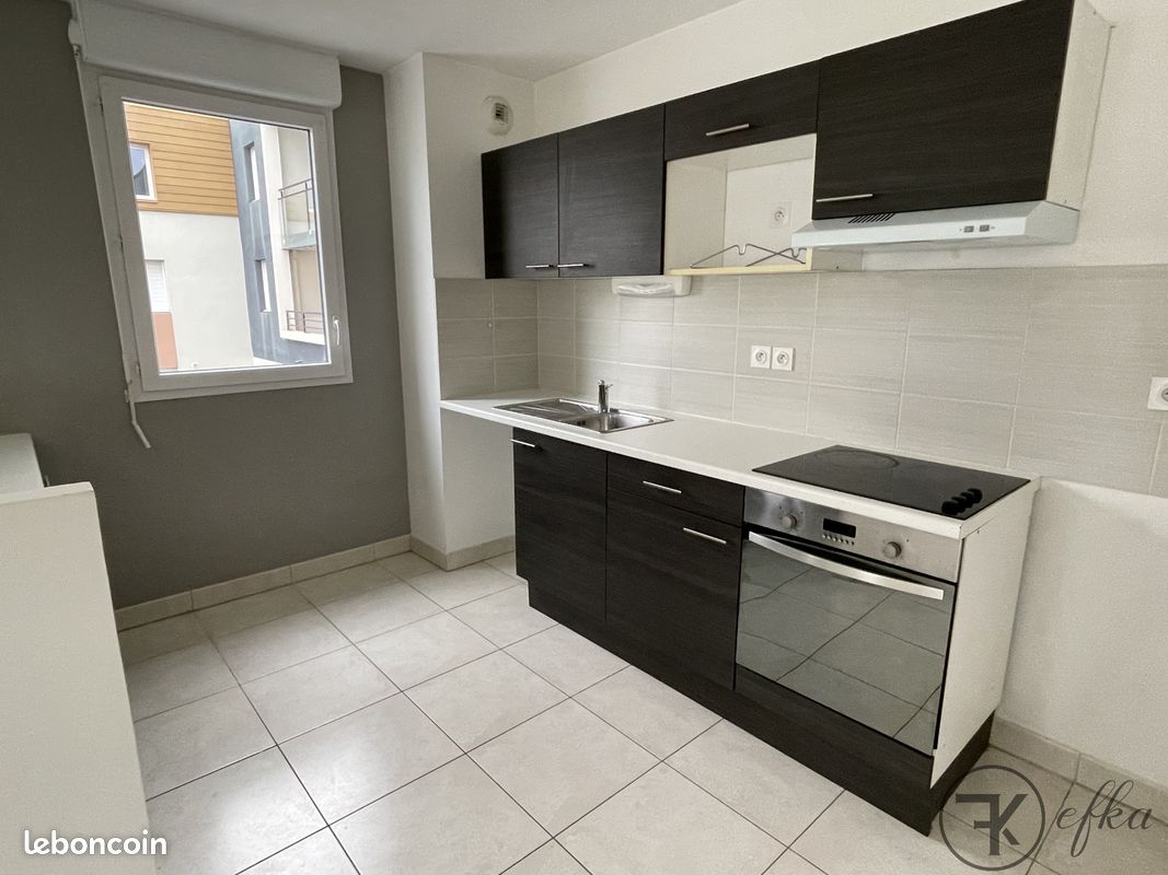 Appartement a louer montpellier - 3 pièce(s) - 69 m2 - Surfyn