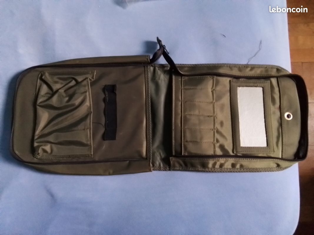 Trousse de toilette armée neuve (image 2)