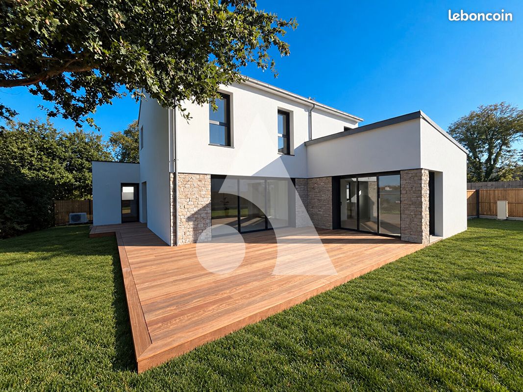 Maison 6 pièces 156 m² · à Belz · 156 m² · 708 000 €