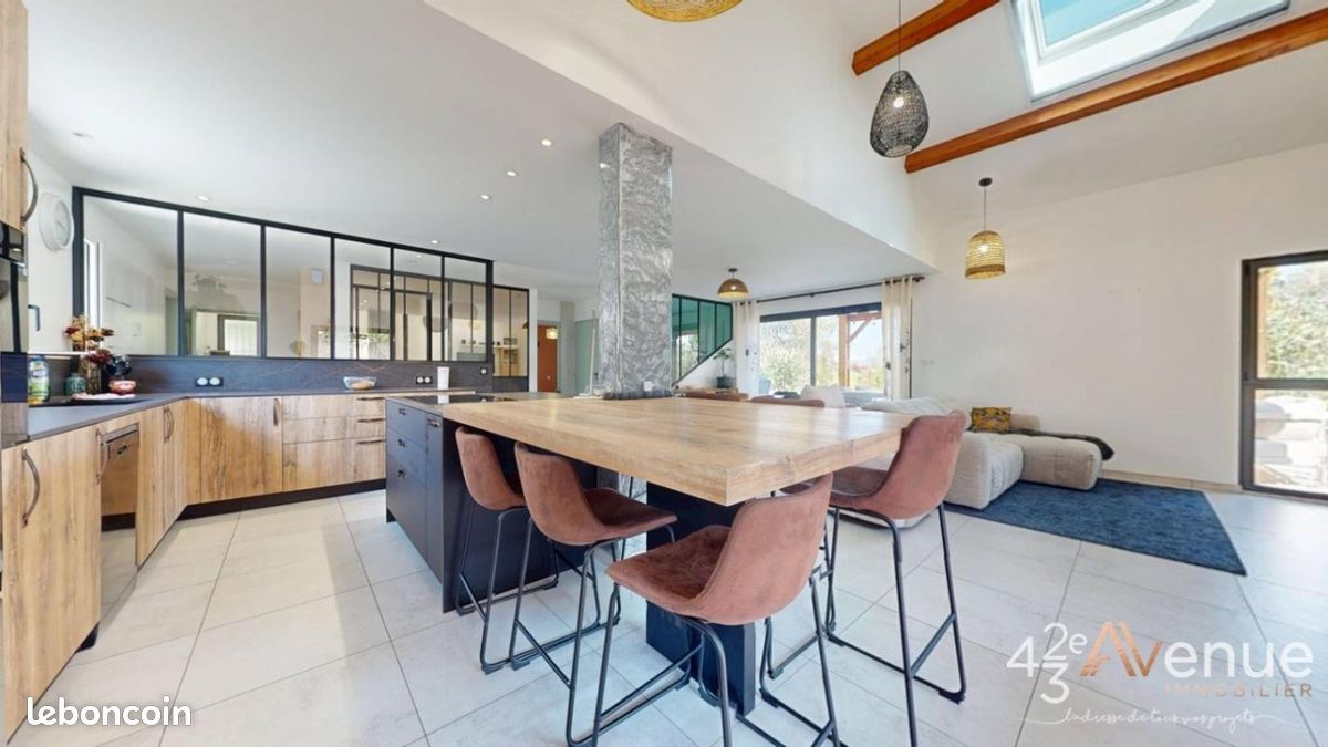 Maison 9 pièces 180 m² · à Beauzac · 180 m² · 447 000 €