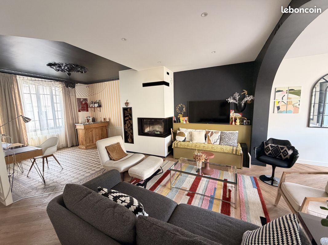Maison 6 pièces 158 m² · à Laval · 158 m² · 574 750 €