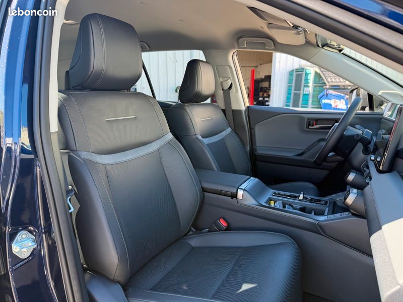 Toyota RAV4 Hybride 2WD 185ch Lounge NG HYBRID 183CH (image 14)