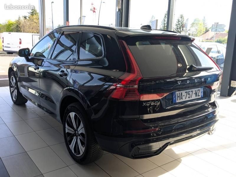 Volvo XC60 T6 AWD 253 + 145ch R-Design Geartronic (image 3)