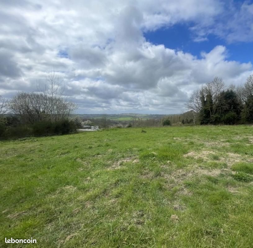 Terrain 1 500 m² Cormeilles · 128 000 €