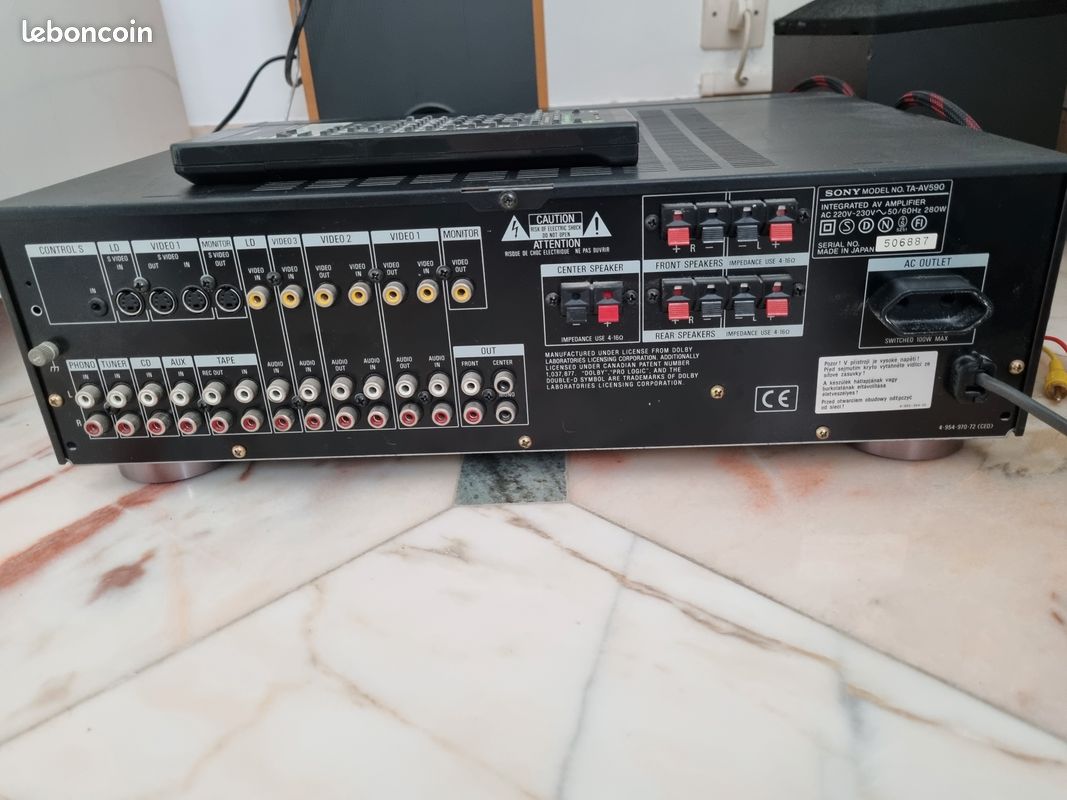 Ampli Sony TA-AV590 avec télécommande (image 1)