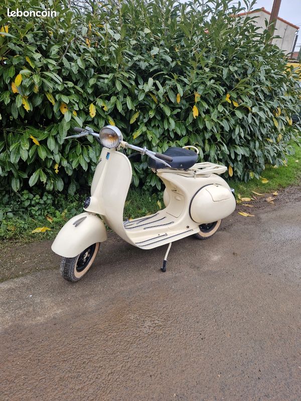 Scooter Vespa 125cc de 1955 (image 1)