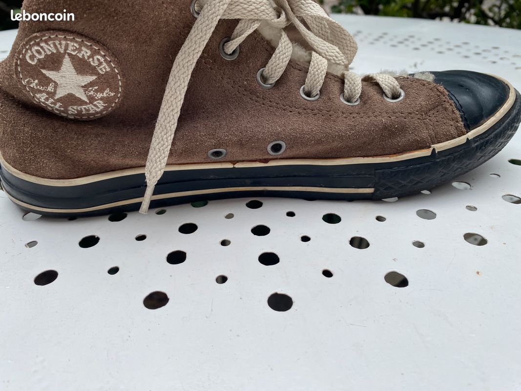 Converse All Star cuir fourré couleur marron 38,5 US6 Junior