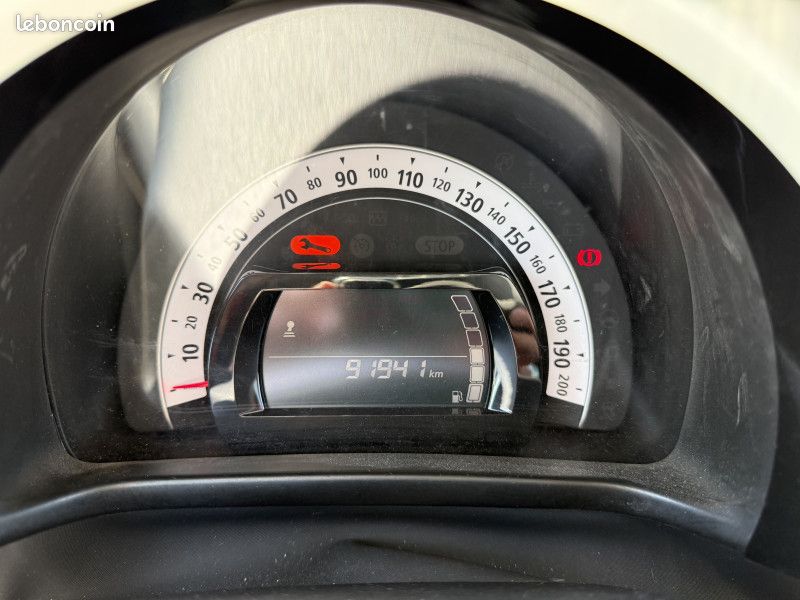 Renault TWINGO III 0.9 TCE 90CH ENERGY INTENS (image 20)