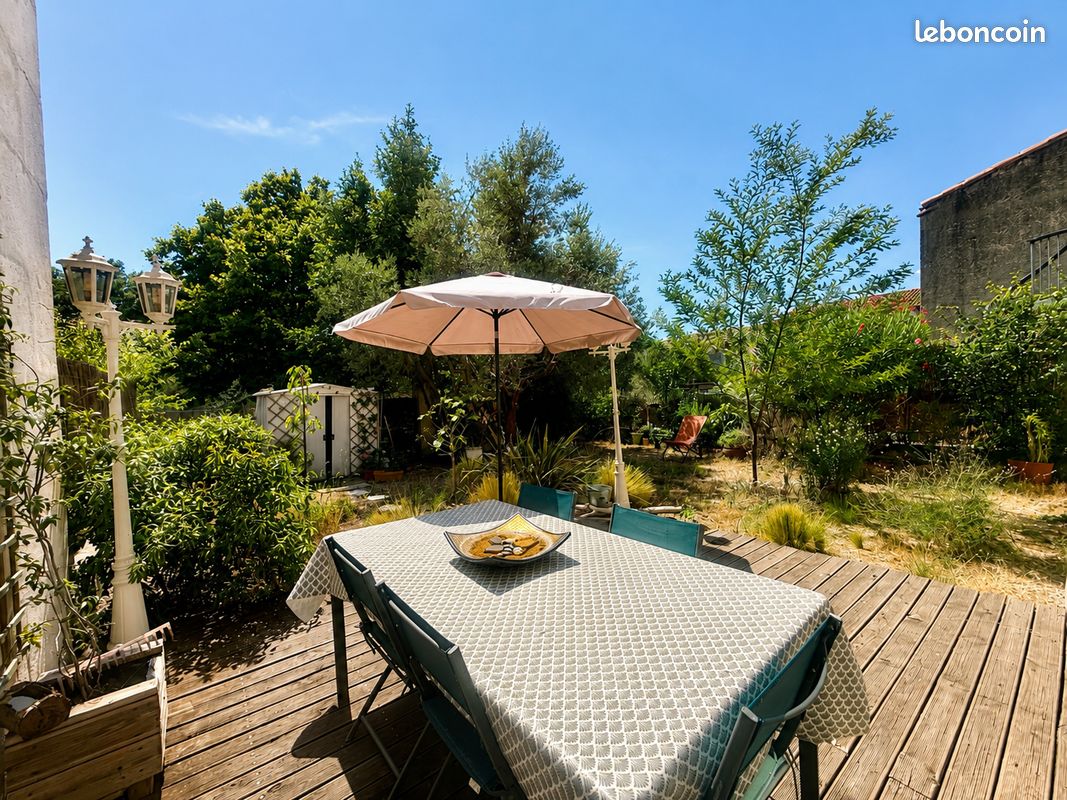 Maison 3 pièces 80 m² · à Eyguières · 80 m² · 294 000 €