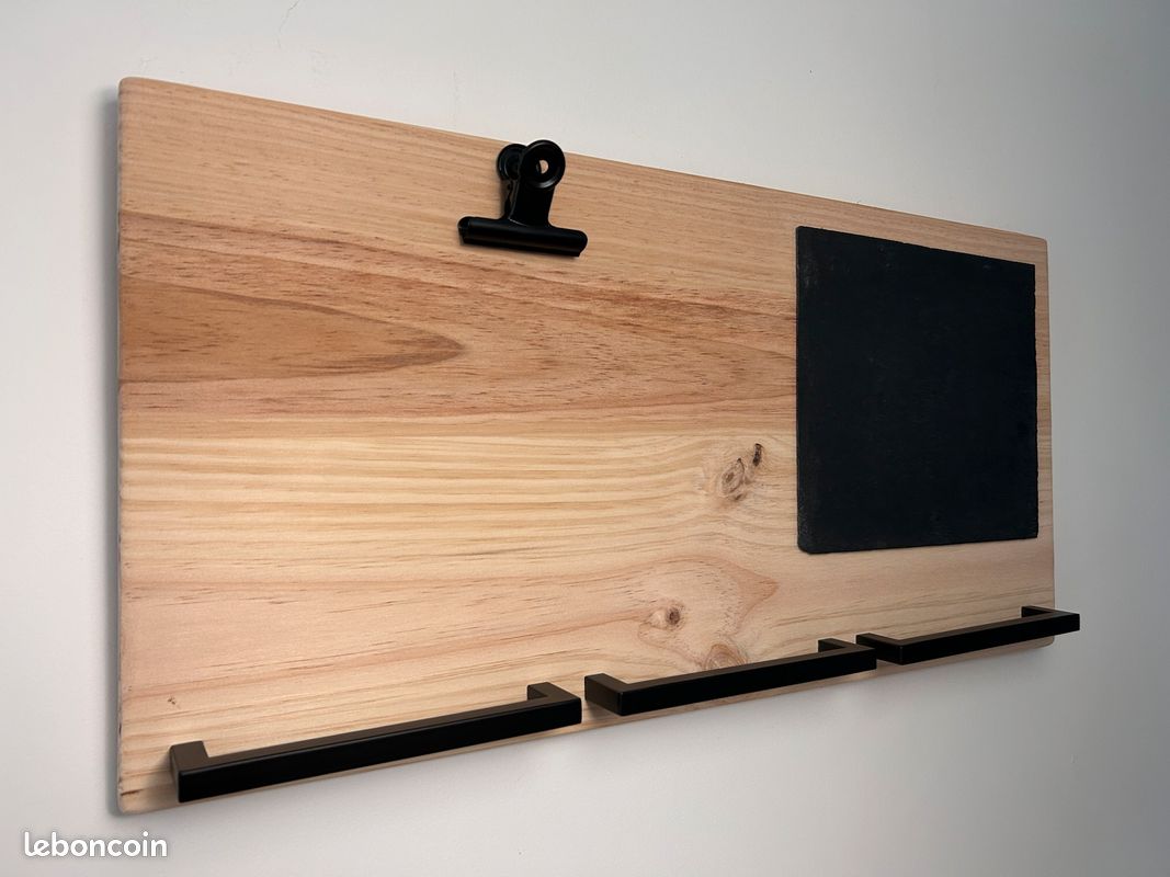 Porte Dossard & Médailles Bois Personnalisé – Fixation Métallique