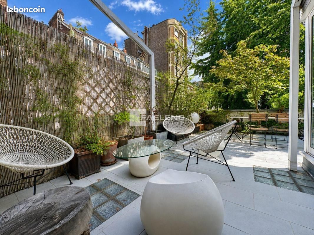 Maison 9 pièces 207 m² · à Lille · 207 m² · 797 335 €