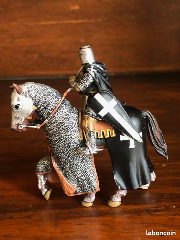 FIGURINE STARLUX À peindre : cheval et bras lance tournoi Moyen Âge, chevalier EUR 4,90