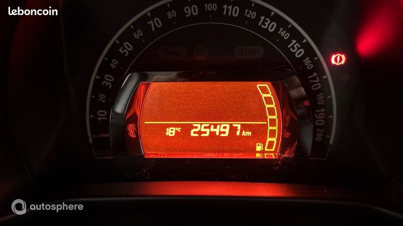 Renault Twingo 1.0 SCe 65ch Equilibre (image 9)