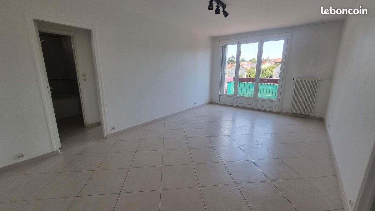 Appartement 2 pièces 50 m² · à Montgeron · 50 m² · 179 900 €