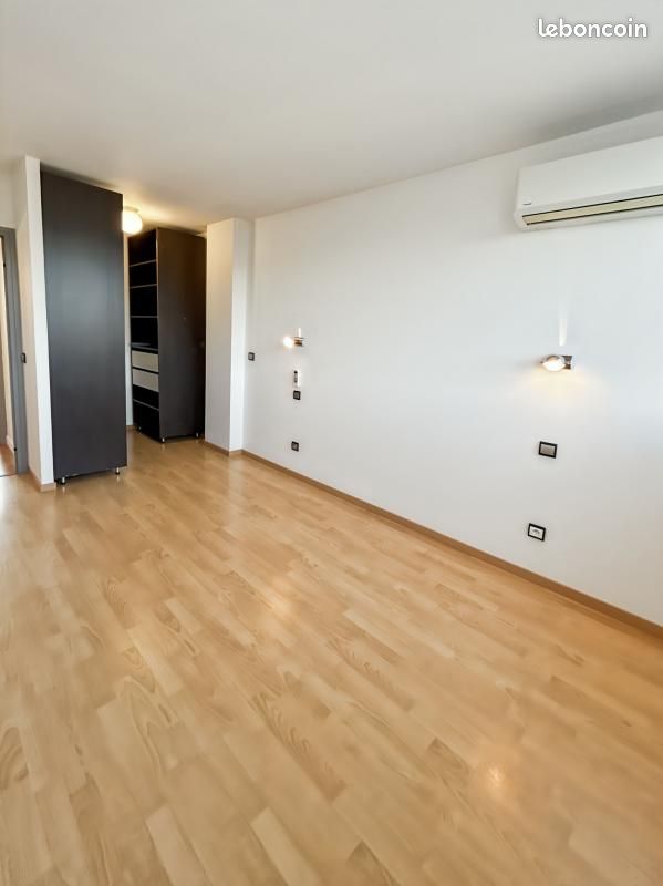 Appartement a louer romans-sur-isere - 4 pièce(s) - 79 m2 - Surfyn