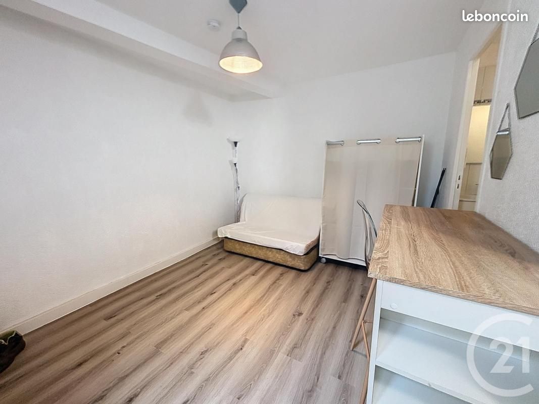 Appartement a louer saint-jean-de-la-ruelle - 1 pièce(s) - 18 m2 - Surfyn
