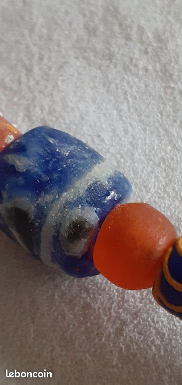 Lot De 104 Perles En Verre Anciennes - Idéal Pour Création Bijoux Vintage Et Loisirs Créatifs