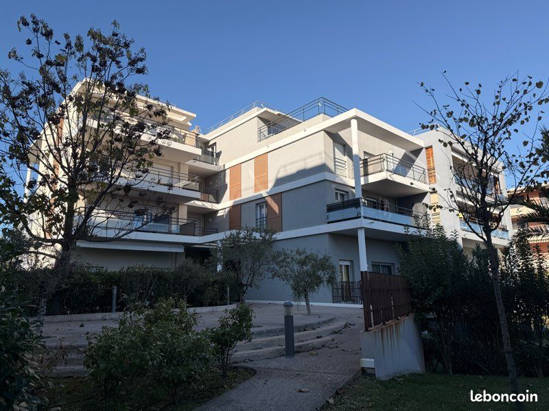 Appartement 1 pièce 31 m² · à Antibes · 31 m² · 162 000 €