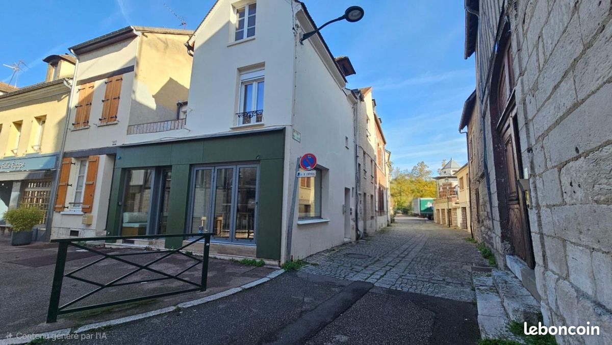 Immeuble 2 pièces 148 m² · à Vernon · 148 m² · 376 112 €