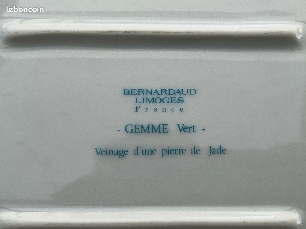 Plat ovale 39x30cm en porcelaine Bernardeau modèle Gemme vert (image 3)