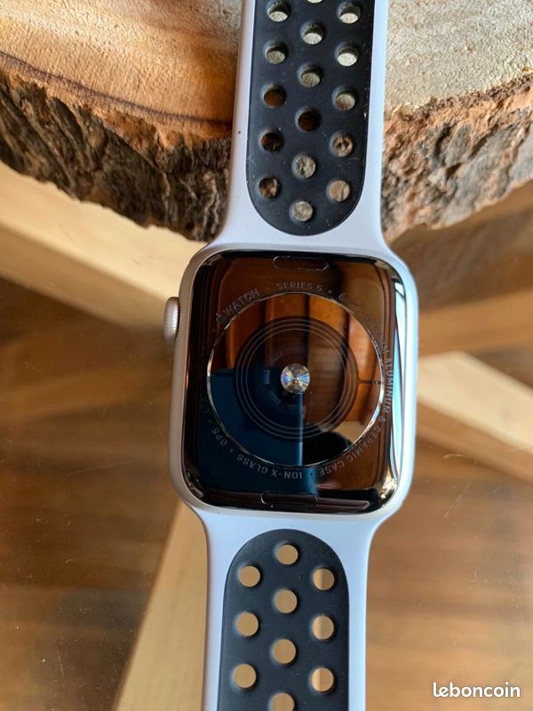 Apple watch Nike série 5 gps (image 2)