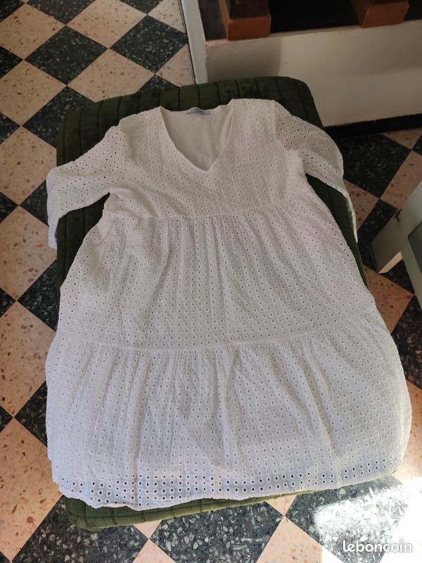 Robe blanche (image 1)