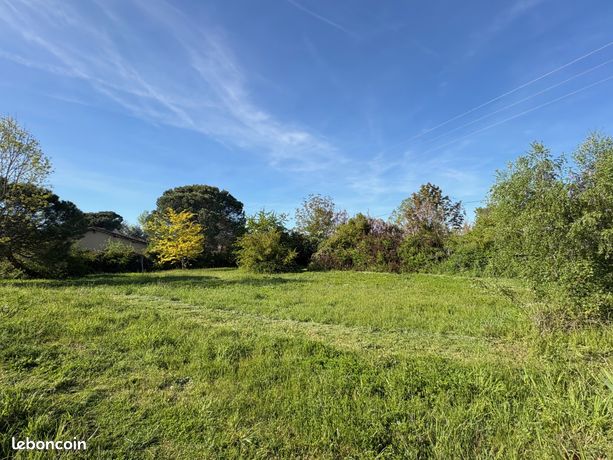 Terrain 1000 m² Saint-Julien-sur-Garonne