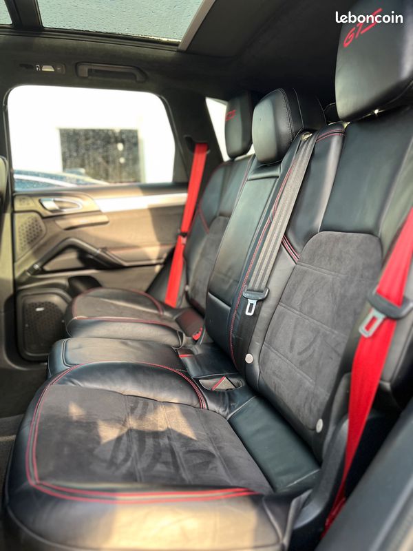 PORSCHE CAYENNE II ( 2 ) V6 3.6 GTS 440 cv- FULL OPTIONS- CARNET PORSCHE (image 10)