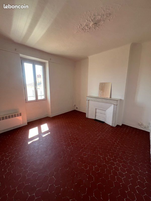 Appartement 3 pièces 37 m² · à Toulon · 37 m² · 490 €/mois