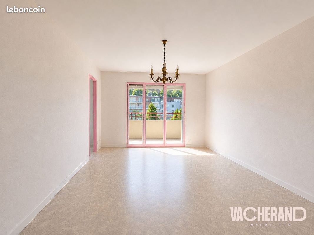 Appartement 3 pièces 76 m² · à Lille · 76 m² · 222 600 €