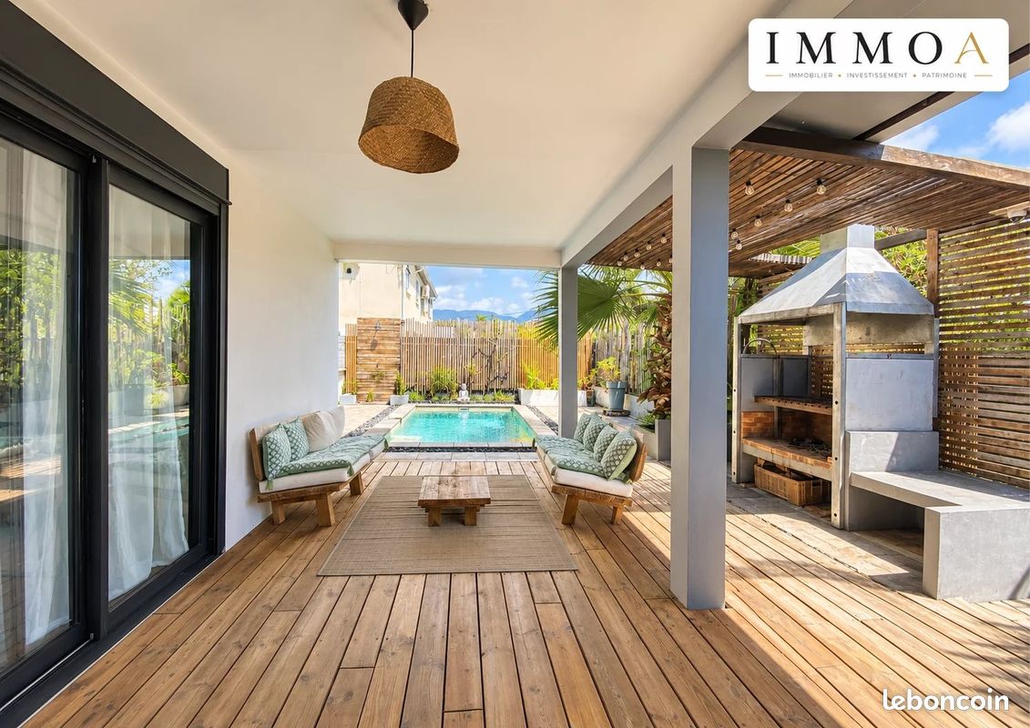 Maison 3 pièces 140 m² · à Saint-Benoît · 140 m² · 1 500 €/mois