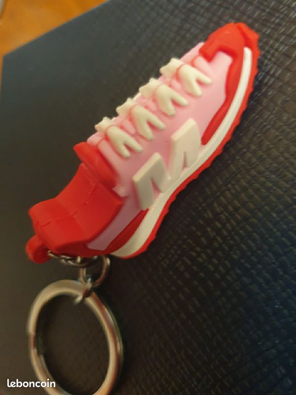 Porte clés basket (image 1)