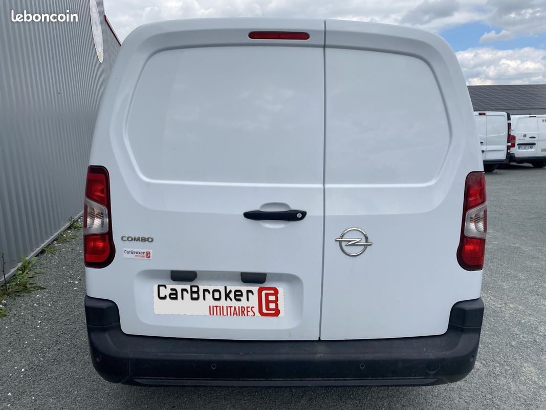 Opel Combo (4) L2H1 Cargo Augmenté 1.5 diese 100ch L2H1 PACK CLIM (image 5)