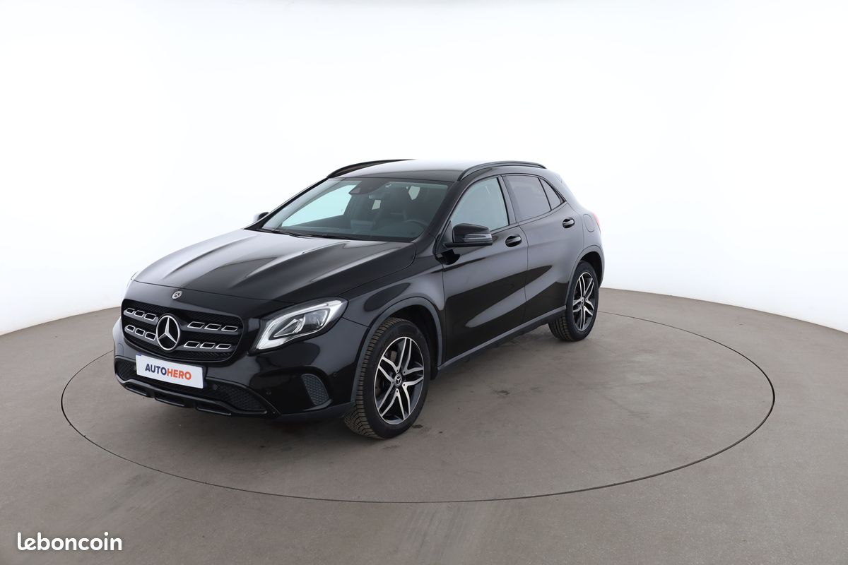 Mercedes-Benz GLA 250 Sensation 7G-DCT 211 ch (image 1)