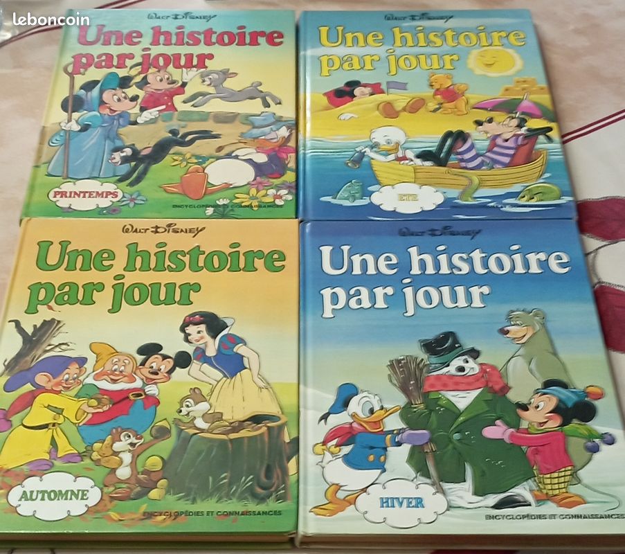 Lot de 4 livres Disney Une histoire par jour (image 1)